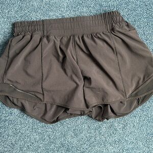 Lululemon Hotty Hot Short II Long 4" Black